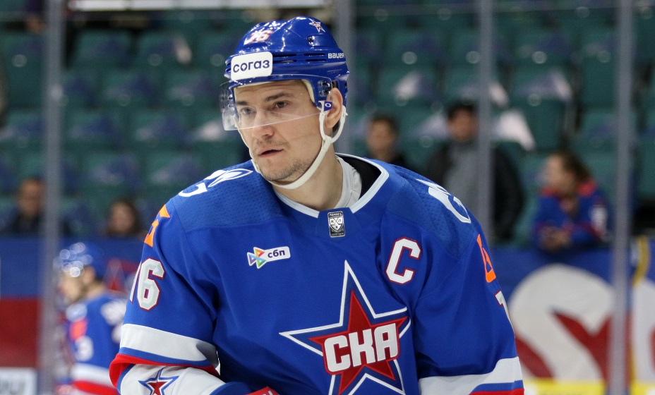 Ларионов хочет, чтоб в игре Плотникова была простота. Фото: Global Look Press