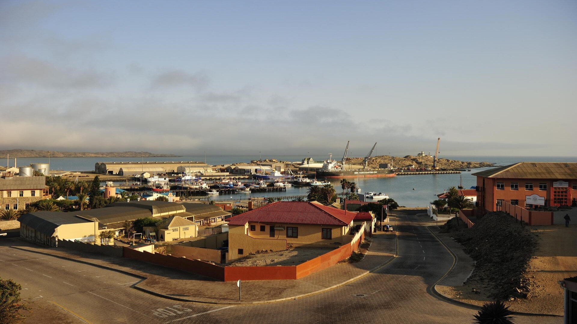 Портовая зона, Людериц, Намибия.